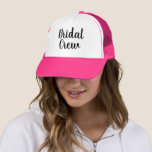 Gorra nupcial handlettered personalizado del<br><div class="desc">Gorra nupcial handlettered personalizado del camionero del fiesta del equipo. Casquillo rosado de neón para la comitiva de la novia y de la novia. Headwear fresco para casarse, el fiesta del bachelorette, la ducha nupcial, la plantilla handlettering de la caligrafía elegante del etc. para el texto personalizado. Cree los gorras...</div>