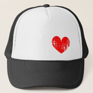 Gorra rojo apenado del camionero del corazón