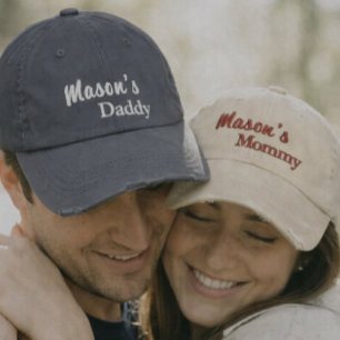 Gorras bordadas para mamá y papá a juego