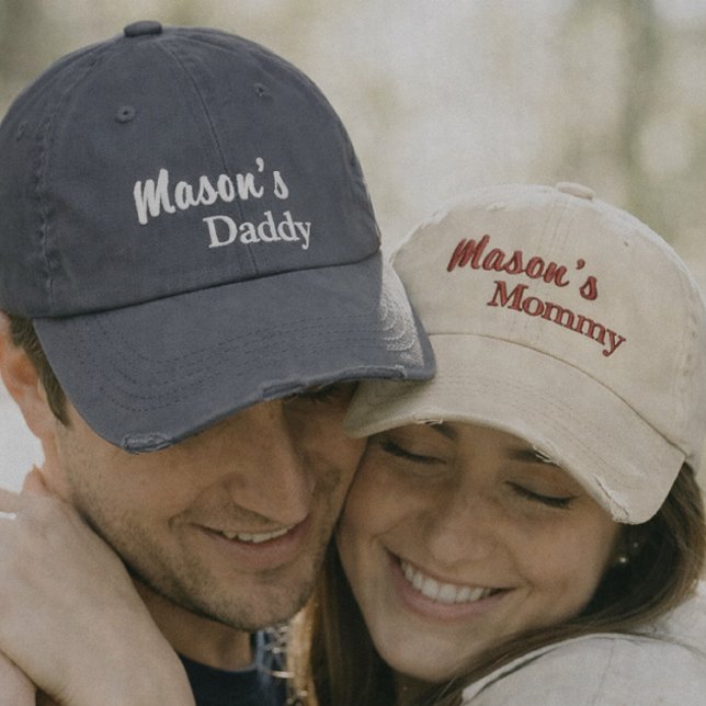 Gorras bordadas para mamá y papá a juego (Subido por el creador)