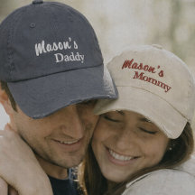 Gorras bordadas para mamá y papá a juego