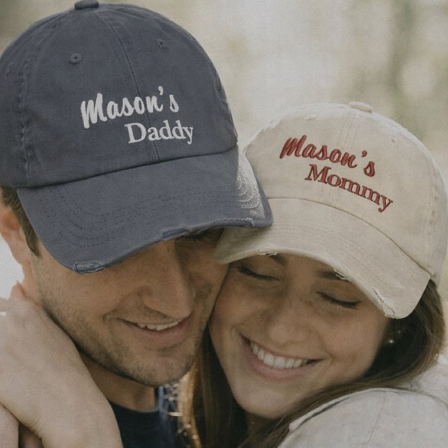 Gorras bordadas para mamá y papá a juego (Subido por el creador)