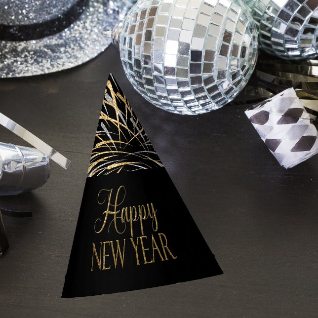 Gorro De Fiesta Campagne Black & Gold en la víspera de Año Nuevo (How cute are these party hats! Grab them now in preparation for your NYE party!)