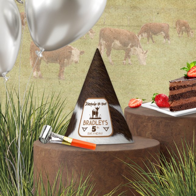 Gorro De Fiesta Cumpleaños marrón Estampida de ganado con estampad (Subido por el creador)