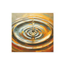 Gota de Agua Dorada con Ondulaciones – Arte Abstra