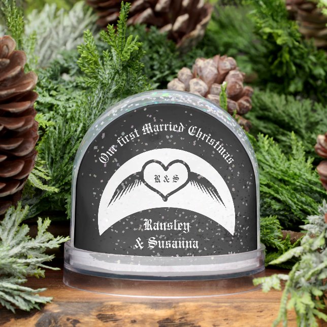 Gothic Wedding Winged Heart Custom Monogrammed (Invierno)