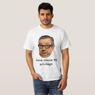Gove abusa de la camiseta del privilegio: estilo 1