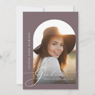 Graceful Arch Graduation Invitación