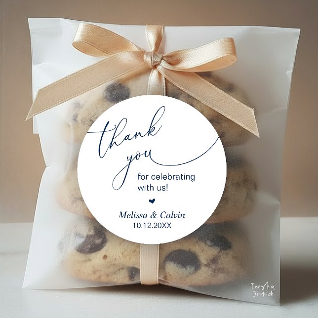 Gracias por celebrar con nosotros Boda Pegatina (Thank you for celebrating with us Wedding Sticker in Navy Blue )