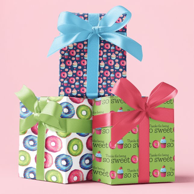 Gracias Por Ser Tan Dulces Hojas De Envoltura (Thanks someone for being so sweet with these fun donut and cupcake wrapping paper sheets! )