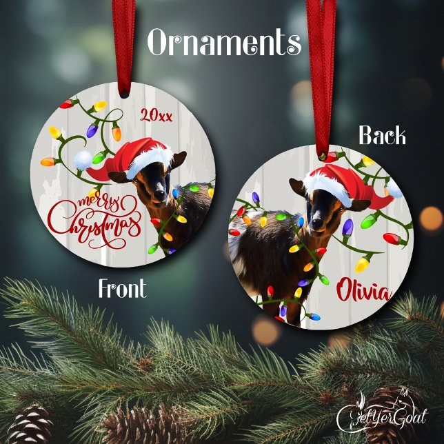Graciosa cabra enredada en ornamento de luces Navi (Funny silly goat in a Santa hat  tangled in the Christmas lights -  personalize this - #zazzlemade )