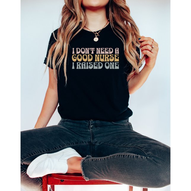 Graciosa camiseta de la escuela de Enfermería de e (Subido por el creador)