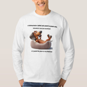 Graciosa camiseta del telemarketer de Dachshund