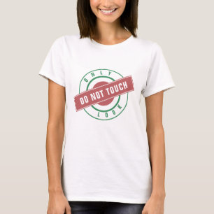 Graciosa estampilla de camiseta sólo apariencia - 