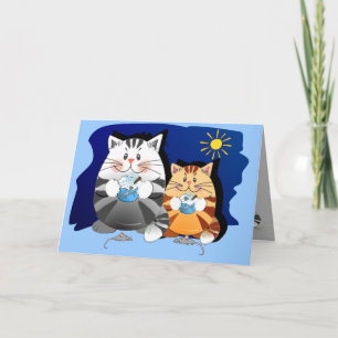 Graciosa tarjeta de cumpleaños con gatos comiendo