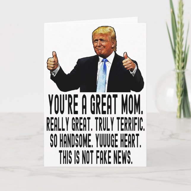 Graciosa tarjeta de cumpleaños de Trump para mamá, (Anverso)