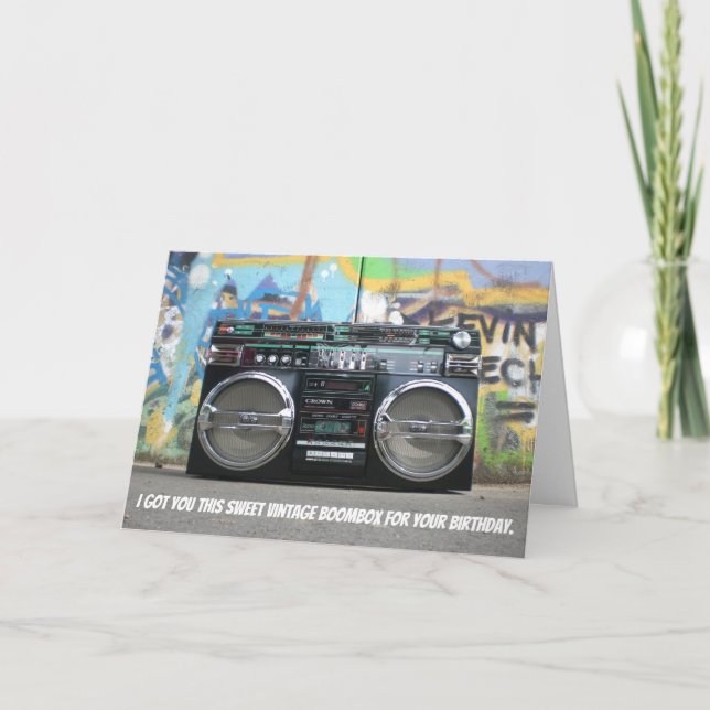 Graciosa tarjeta de cumpleaños Retro Boombox de 80 (Anverso)
