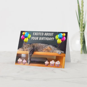 Graciosa tarjeta de felicitación plegada de cumple