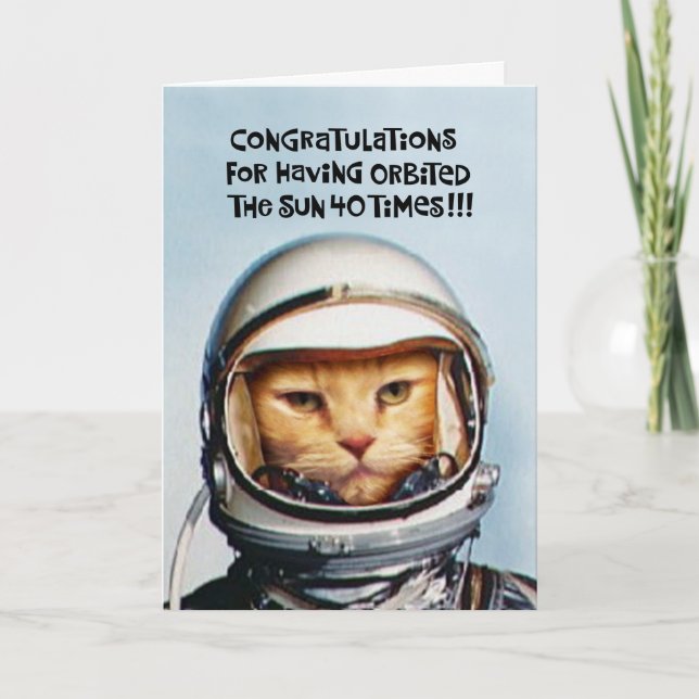 Graciosa tarjeta de felicitaciones por cumpleaños  (Anverso)