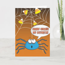 Graciosa tarjeta de saludo de Halloween con araña