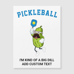 Gracioso Pickle Jugando Pickleball Añadir texto Pe