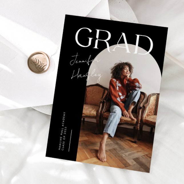GRAD Invitación de Graduación del Arco Negro (Subido por el creador)