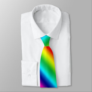 Gradiente arcoiris con corbata