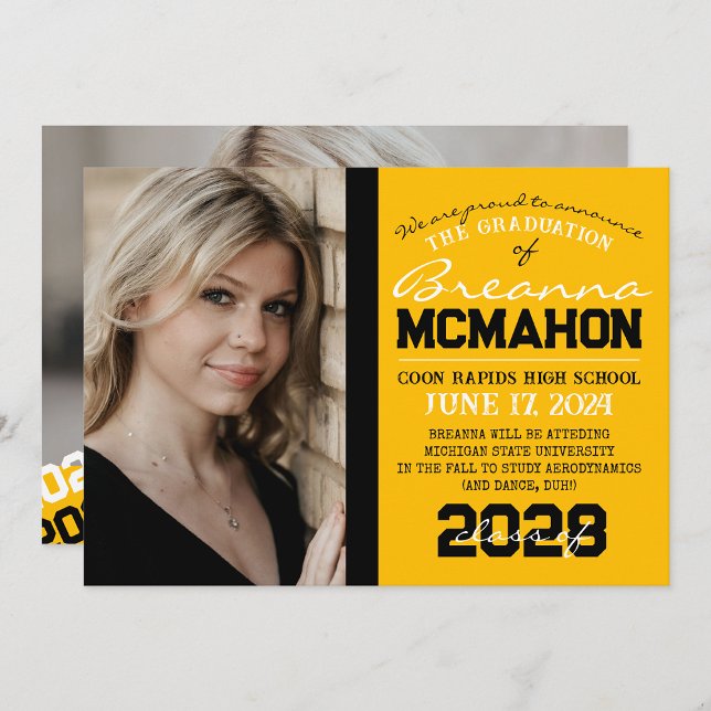 Graduación dorada y negra 2 Invitación de fotos ( Repeating Class Year 1 & 2 Photo Graduation Invitations & Announcements)
