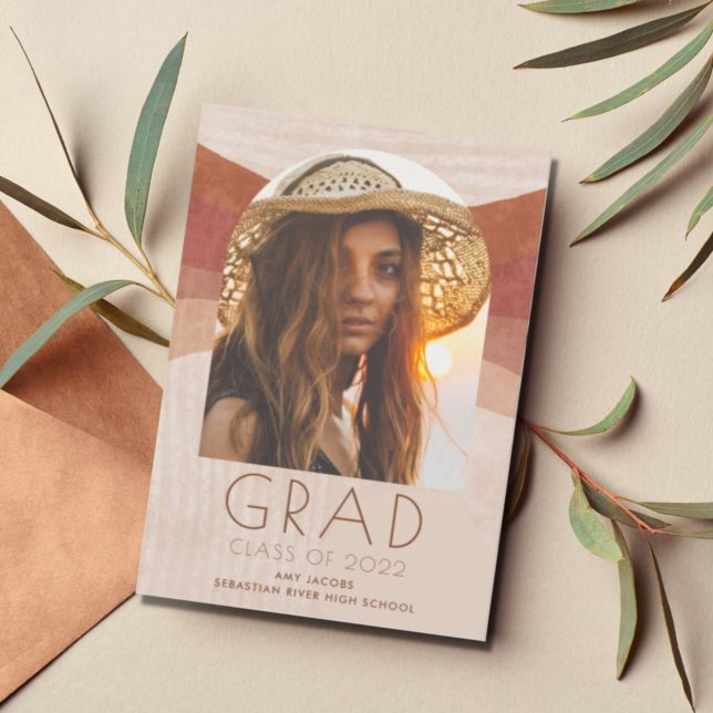 Graduación en la escuela secundaria del Chica de f (Subido por el creador)