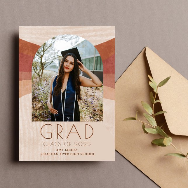 Graduación en la escuela secundaria del Chica de f (Boho Arch Photo Girl High School Graduation)