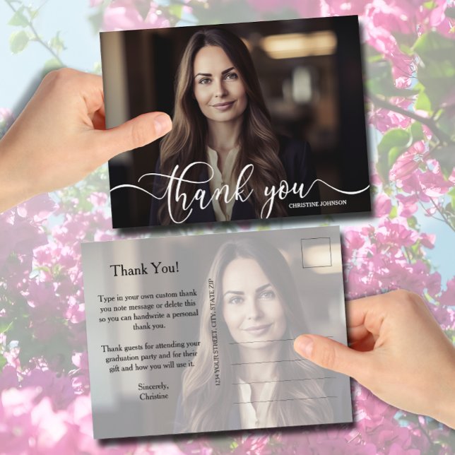 Graduación Gracias Nota 2 Foto (Graduation thank you note postcard features a photo on front and back with your custom message.)