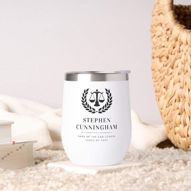 Graduación personalizada en la Facultad de Derecho (Sala de estar)