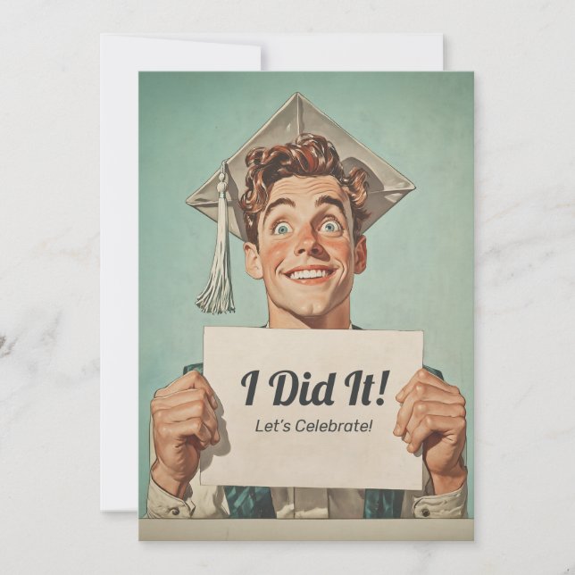 Graduado Feliz Sosteniendo Invitación (Anverso)