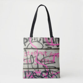 Graffiti urbano rosa y gris estilo bolsa de té