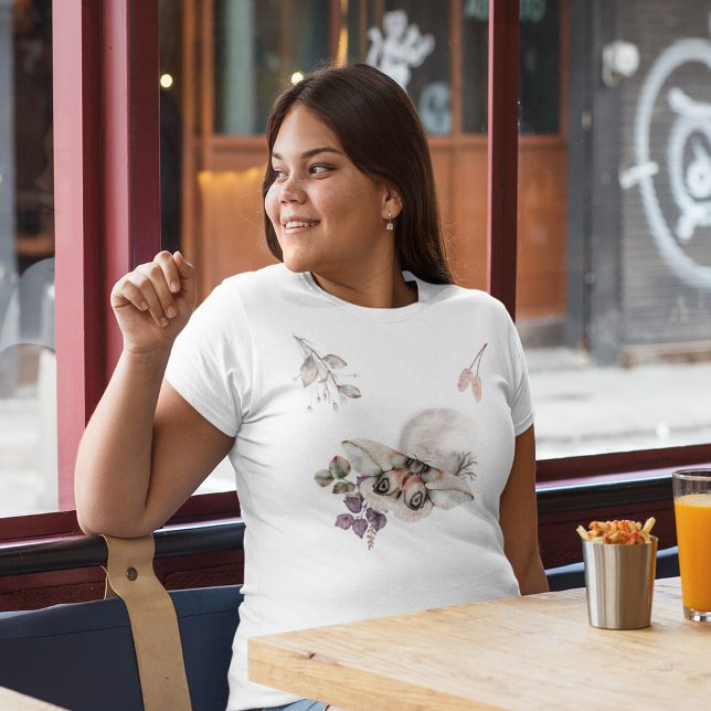 Gráfica Moonlit Moth (Moonlit Moth Graphic Plus Size T-Shirt)