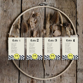 Gráfico de número de mesa a cuadros en blanco y ne