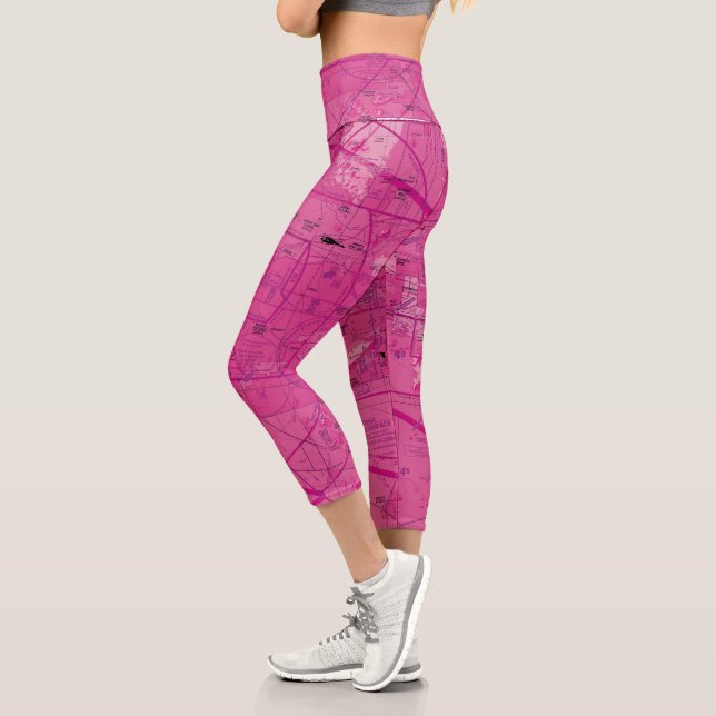 Gráfico TAC Phoenix Capri Leggings (Izquierda)