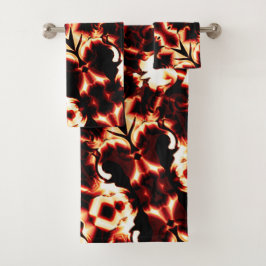 Gran espejo de formas ligeramente esculpidas