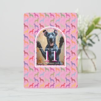 Gran fiesta de perro dorado negro Invitación