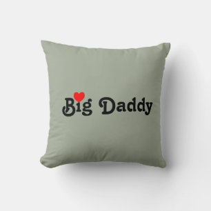 Gran Papá con Almohada de Corazón Rojo