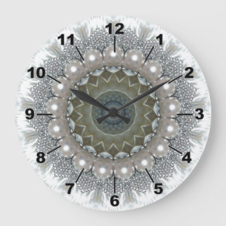 Grande Diamantes, perlas y reloj redondo de las piedras