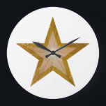 Grande "Oro" Estrella reloj blanco redondo<br><div class="desc">Diseño moderno con una estrella dorada y blanca "brillante" sobre un fondo blanco. Reloj de pared con un diseño de personalizable para que puedas personalizar con tu propio texto, imágenes e ideas. Tenga en cuenta que esta es una imagen impresa creada con fotografías originales y técnicas digitales, no brilla ni...</div>