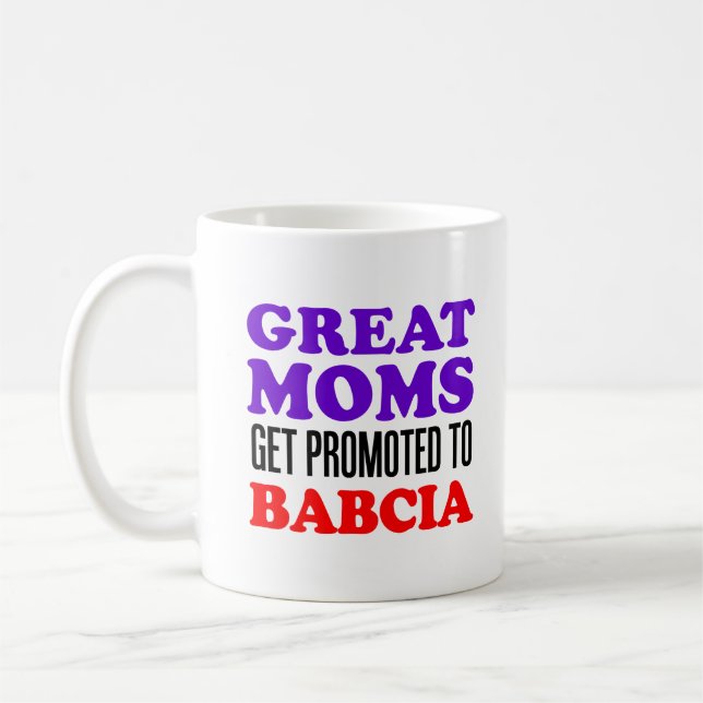 Grandes mamáes promovidas a la taza de Babcia (Izquierda)