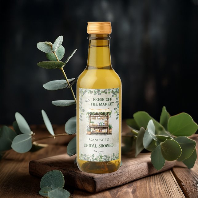 Granja de puesto de mercado de agricultores Bienve ("She's Fresh Off the Market" Farm Stand and Eucalyptus Farmer's Market Bridal Shower Wine Label)