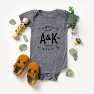 Granja monograma de familia de flecha rusa