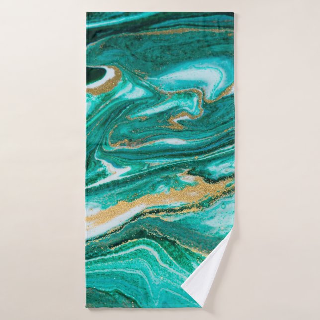 Green and gold ripple of agate background. Golden  (Toalla de baño)