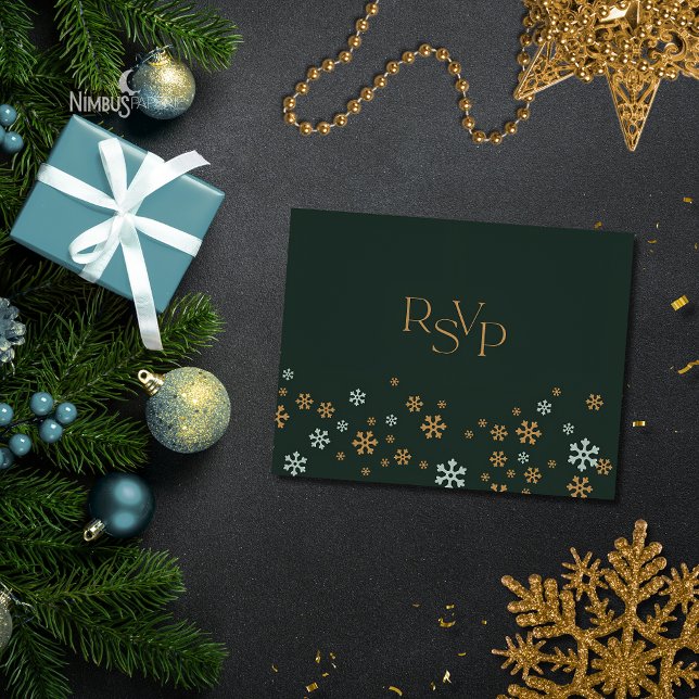 Green and Gold Snowflake Holiday RSVP Card (Subido por el creador)