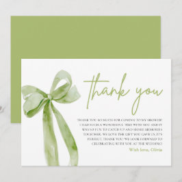 Green Bow que está atando el nudo gracias tarjeta