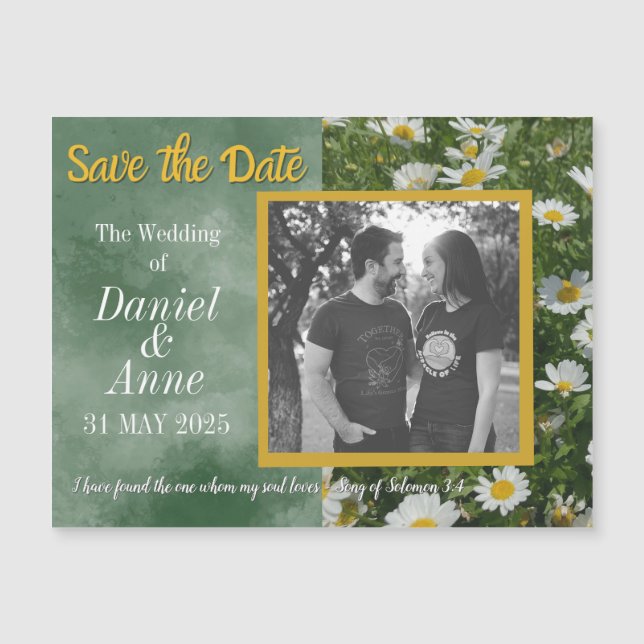 Green Daisy Christian Save the Date Magnetic Card (Anverso)