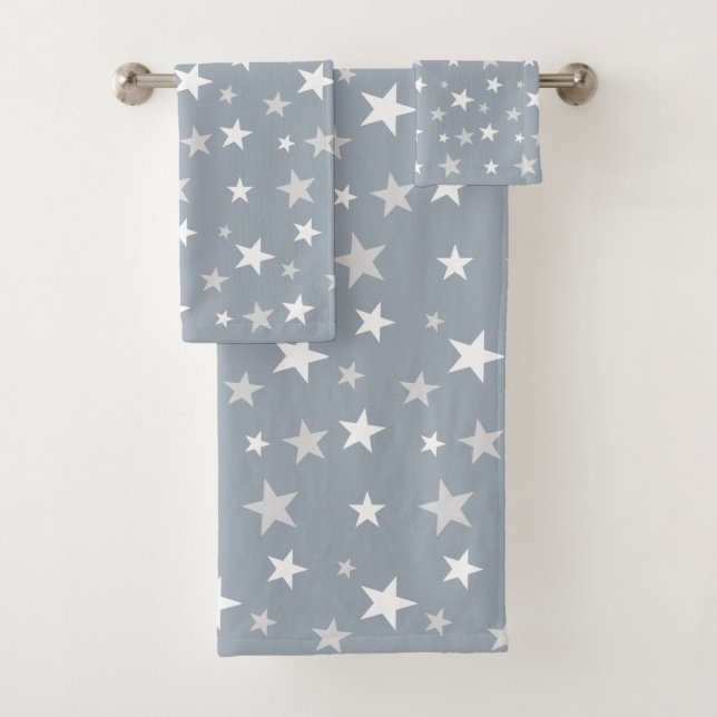 Gris claro y estrellas blancas con gris plateado c (In situ)